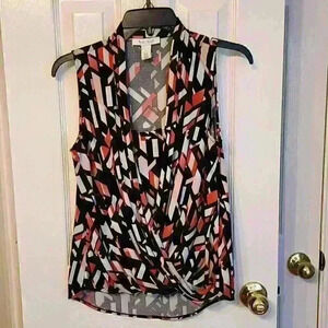 White House Black Market Sleeveless Top Size S Geometric Business Casual Office